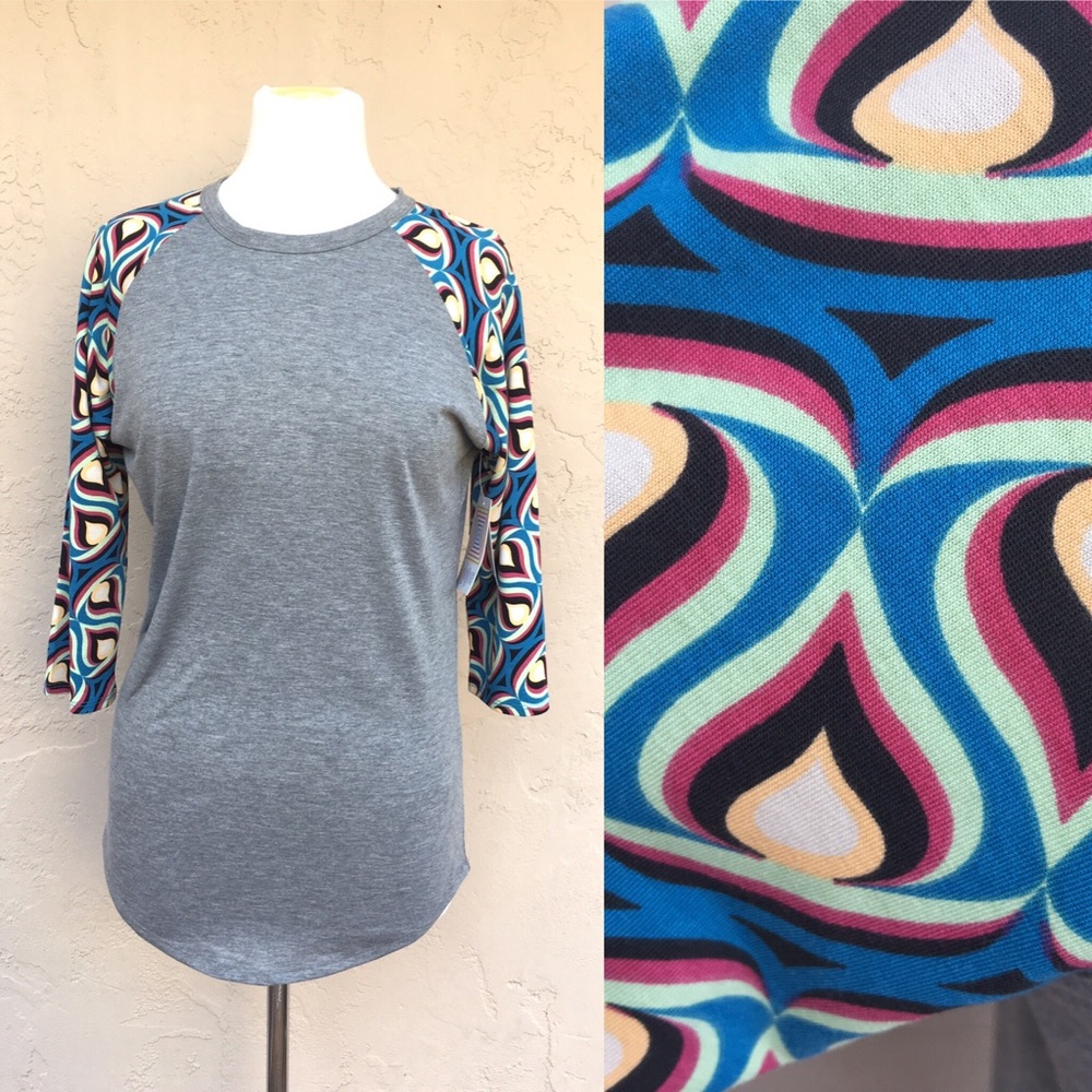 ⬇️ $20 NWT LuLaRoe Randy Baseball Tee Grey Blue